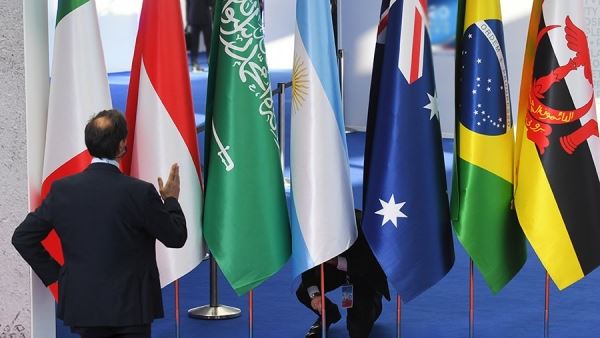 Президент Индонезии сообщил о принятии Путиным приглашения посетить саммит G20<br />
