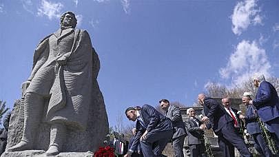 В Армении открыли памятник Александру Пушкину